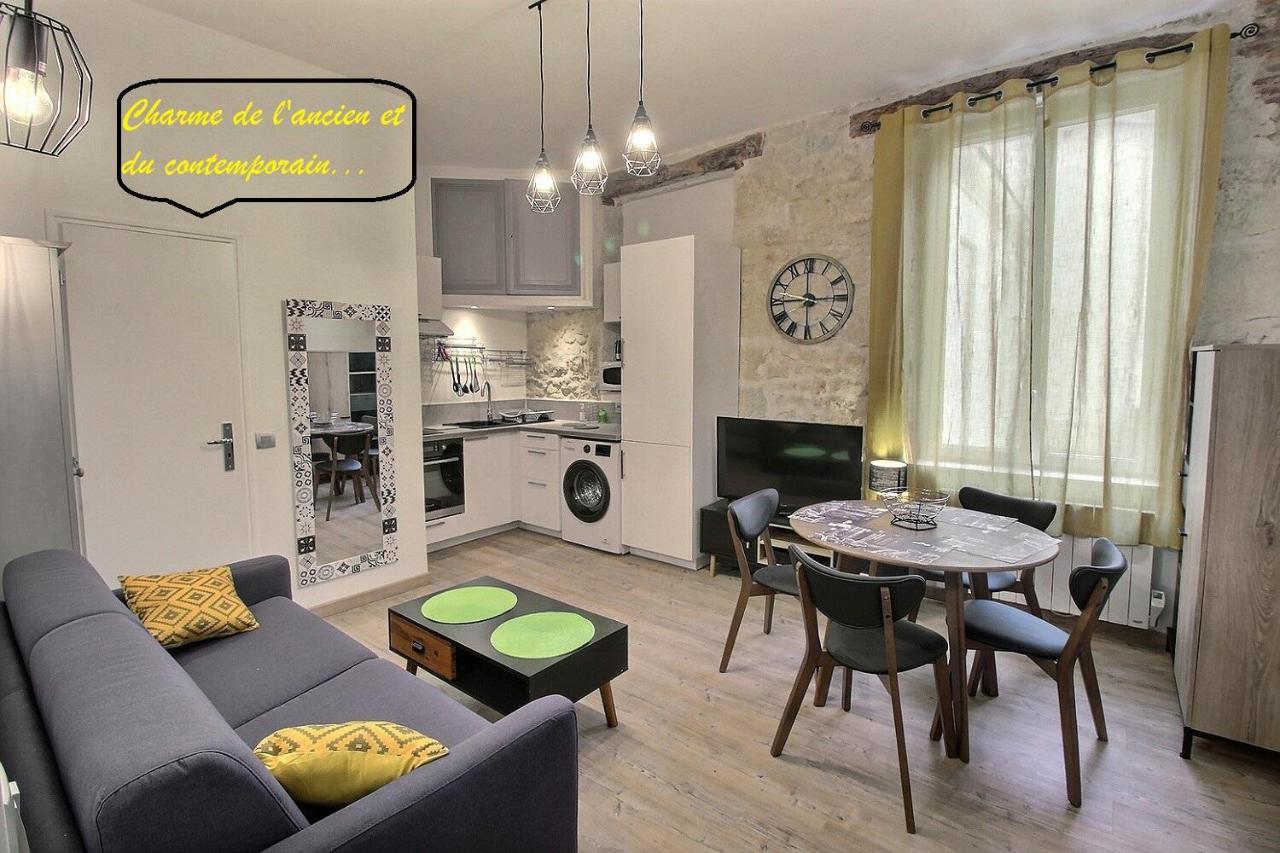 Appartement De Charme Dans Immeuble Haussmannien Périgueux Kültér fotó